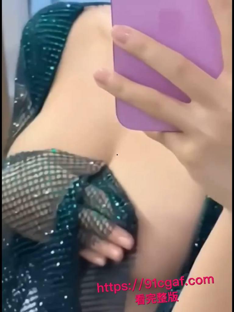 峰不二子- 吉他妹妹香艳户外露出自慰,内射-福利姬深夜企划大合集- 吉他妹妹Cos写真写真[第15页], image size:768x1024